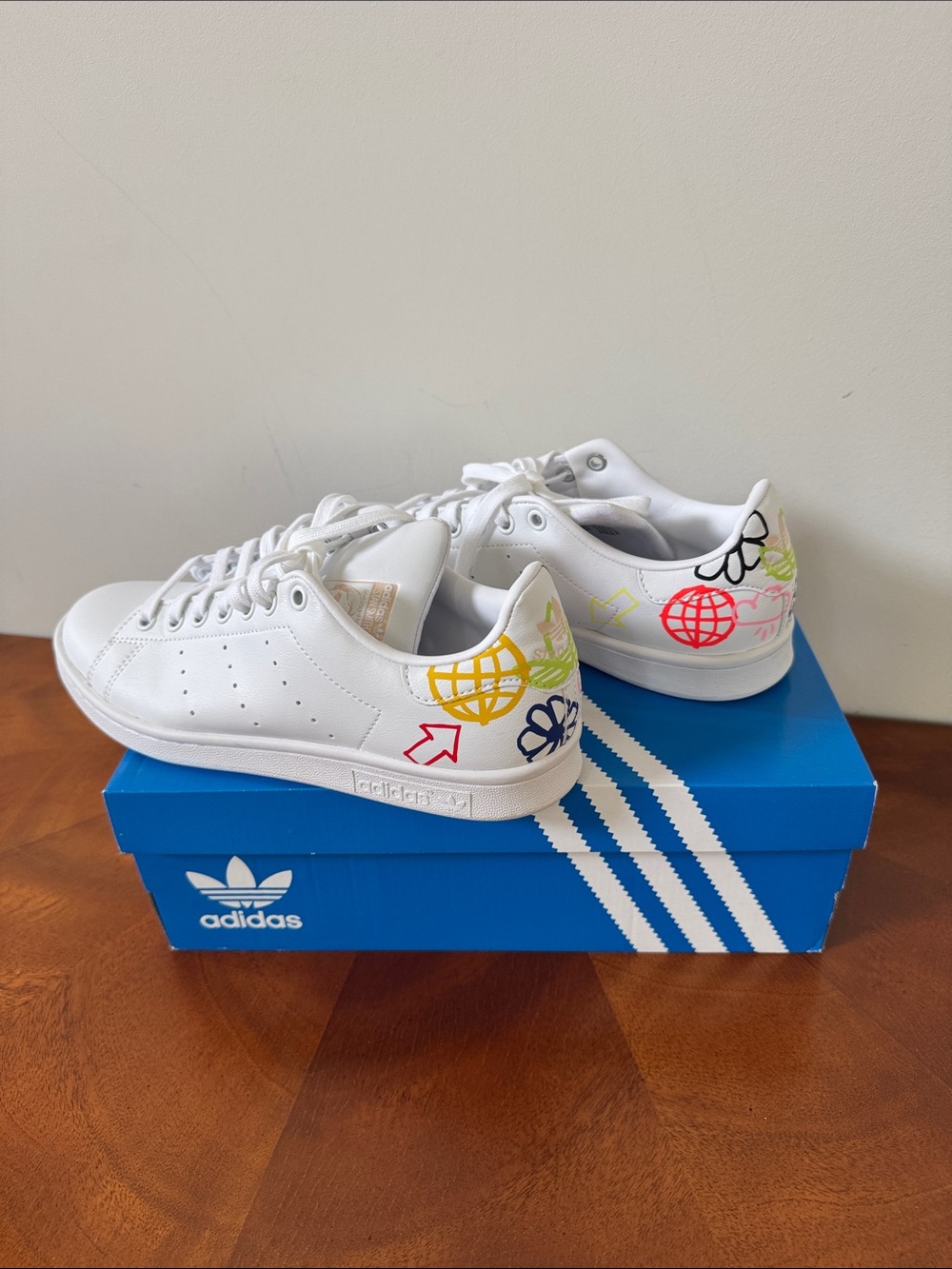 adidas White Leather Sneakers with Neon Pink Yellow Green Graphics, NWT